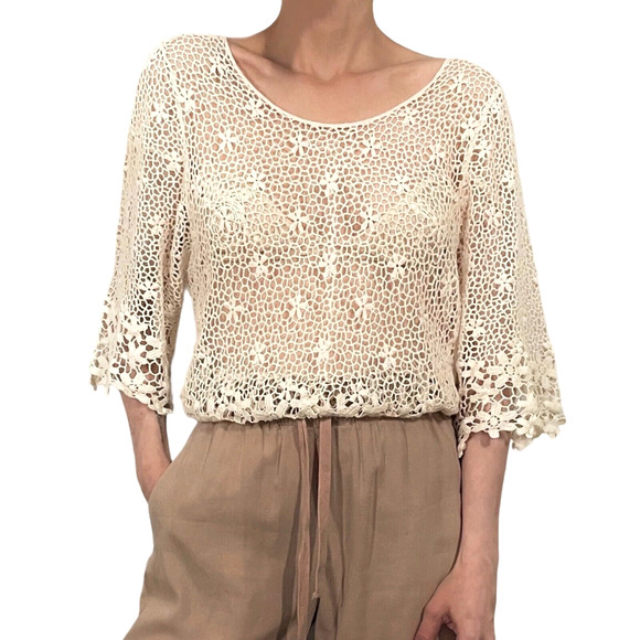 Free People Tops - Free People Crochet Floral Lace Top Semi-Sheer Beige One Sz Cover-Up Scoop Neck